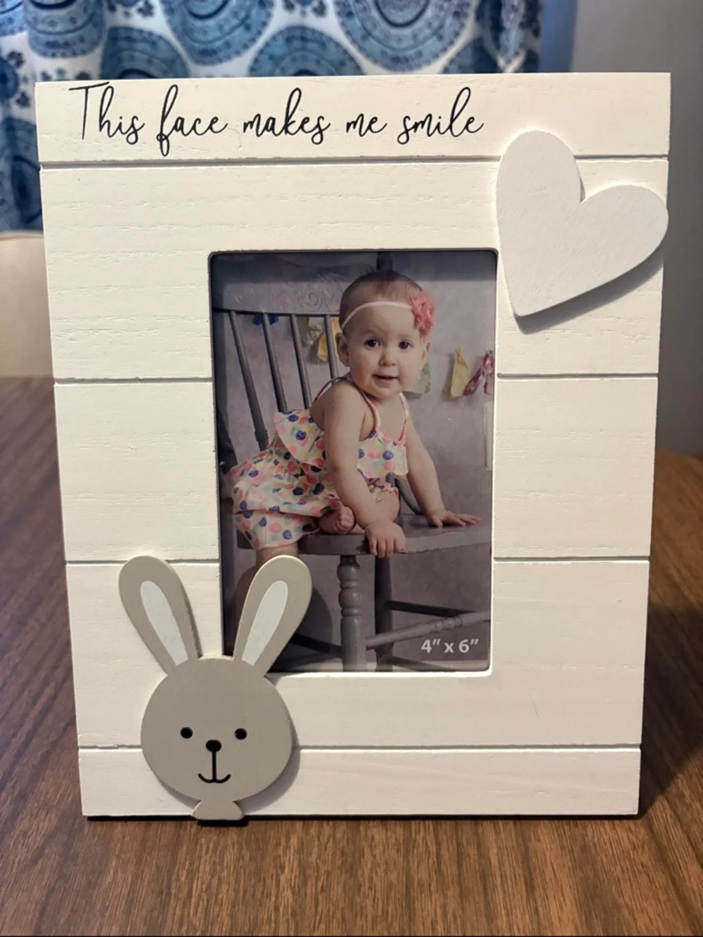 NEW White 4x6 Photo Frame Rabbit Heart  